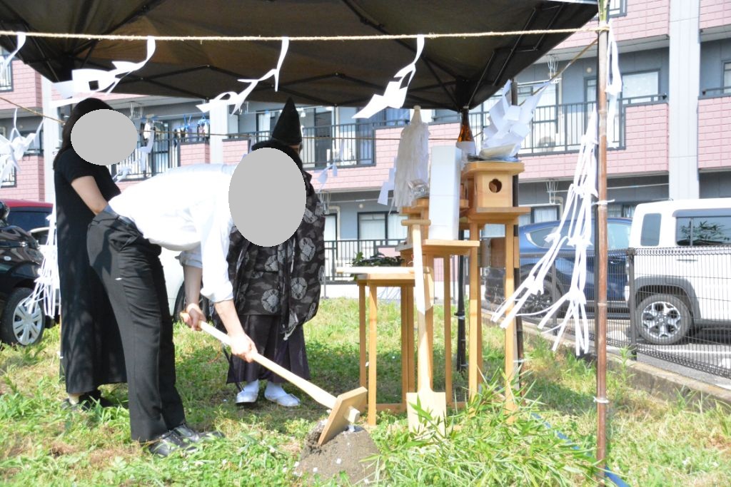 松本市　パッシブハウスの設計メソッドを生かした超高気密高断熱の住まい (3)