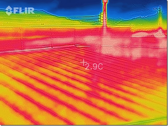 サーモカメラ　屋根