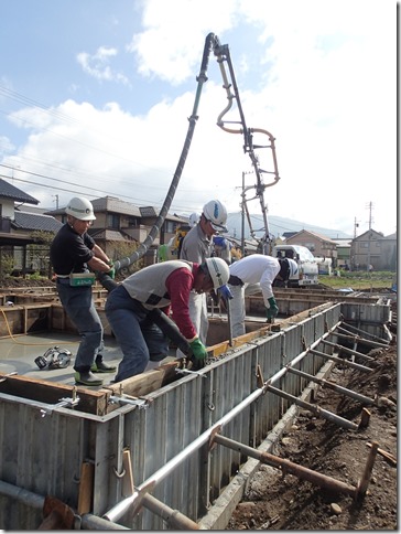 塩尻市みどり湖の家　基礎　着工