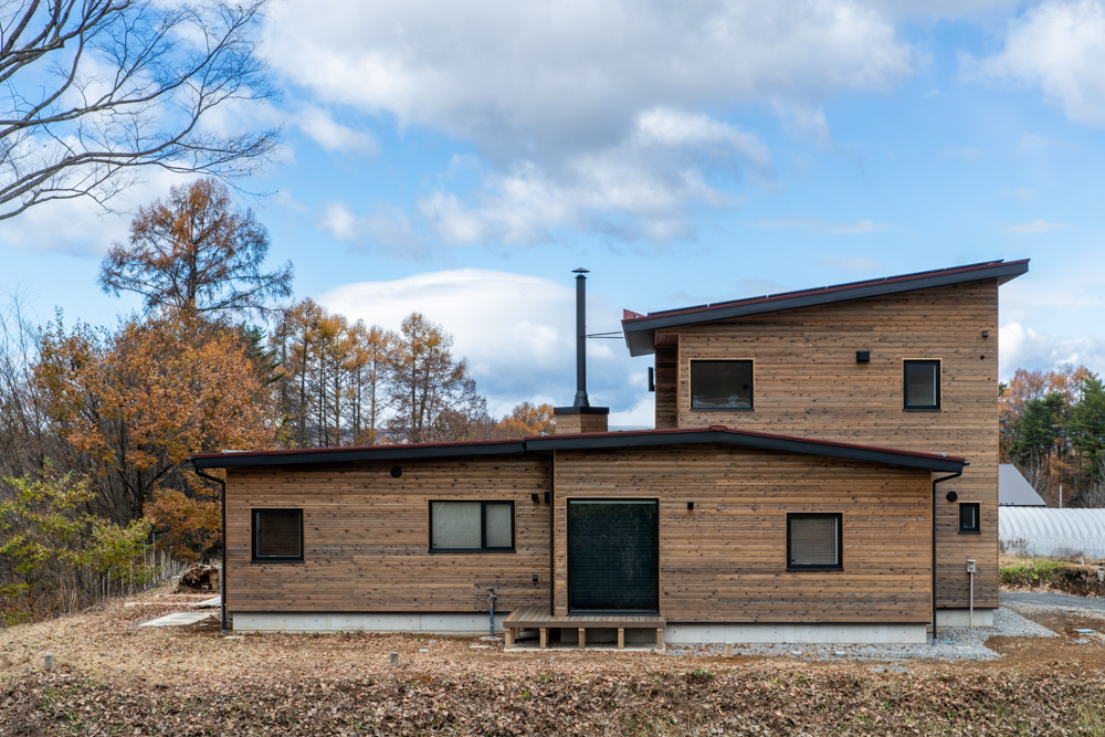 暮らしの変化を愉しむ薪ストーブのある住まい