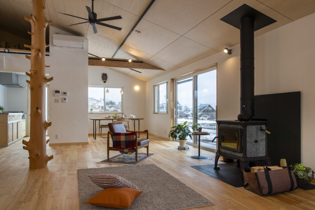 つばくろ小屋（tsubakuro-Hut）