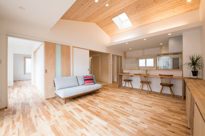 平屋をベースに省エネ冷暖房のパッシブ設計 店舗併用の住まい