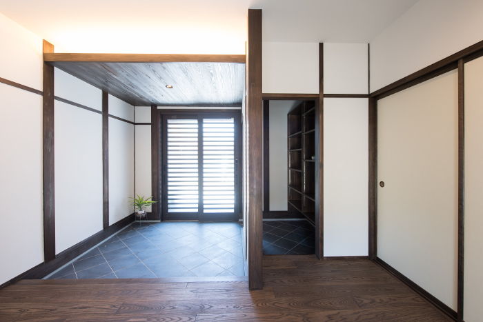 畳を大切にした「和」の佇まい　高耐震+免震の住まい