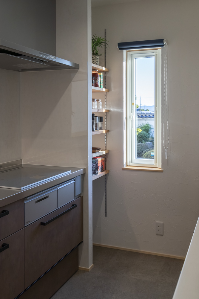 動きやすい動線と家族の集まる暖かい陽ざしのあたる平屋