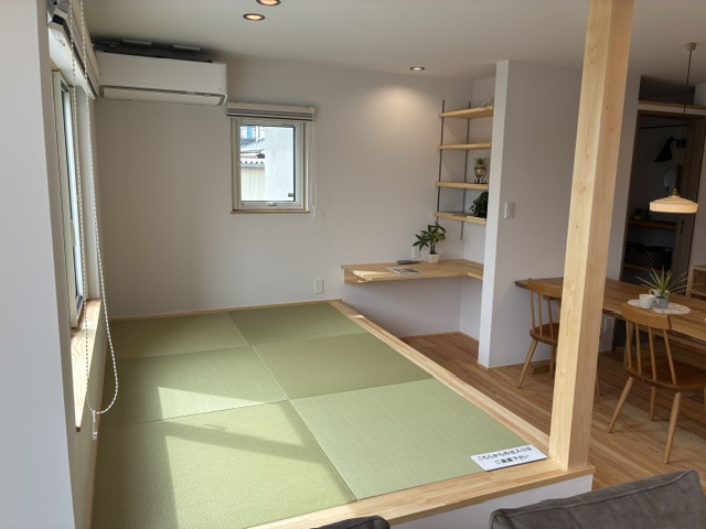 ワークスペースと収納・動線を整理して、週末に家族でくつろげる住まい