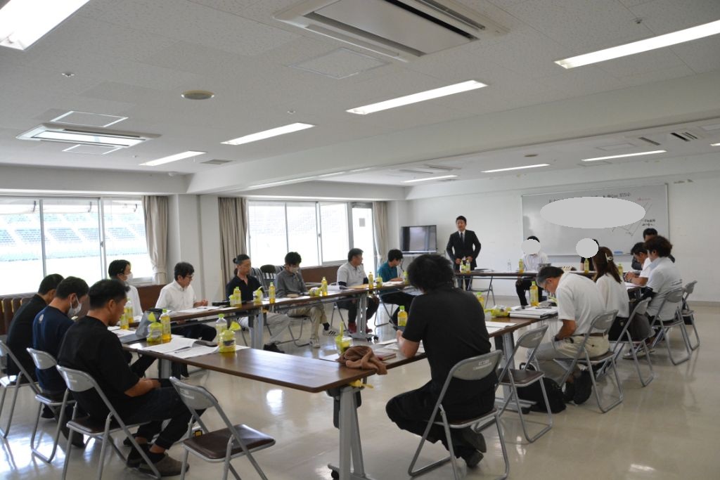 趣味と菜園を愉しみ、日射取得を最大確保した超高気密・高断熱の住まい　～家事楽動線と工夫収納を忘れず～
